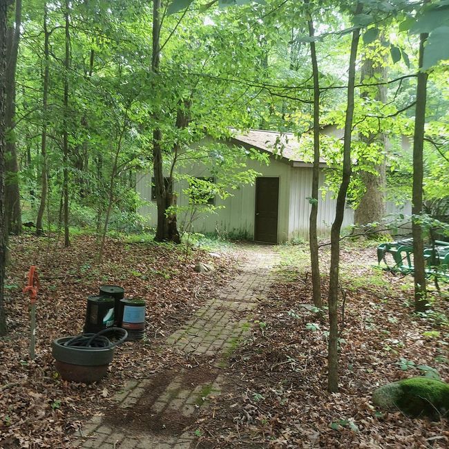 405 Buck Rd, Home with 2 bedrooms, 2 bathrooms and null parking in Coldwater MI | Image 24