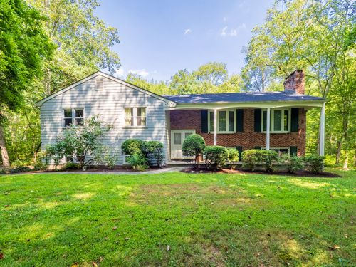 1 Greenlea Ln, Weston, CT, 06883-3005 | Card Image