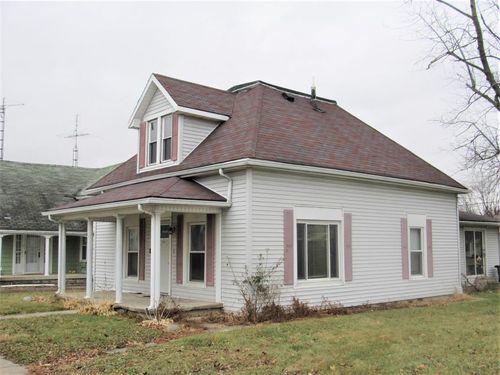 204 W Howard St, Parker City, IN, 47368-9160 | Card Image