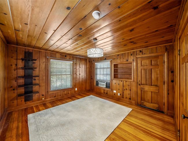 Secondary Bedroom | Image 26