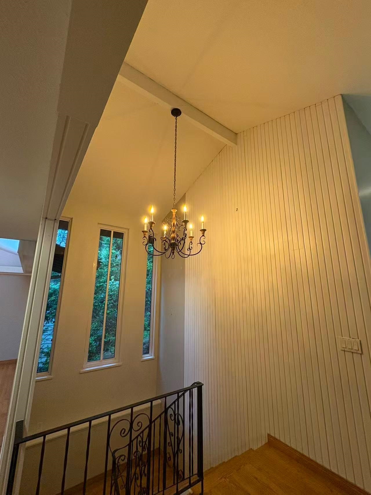 Residential in West Vancouver 4