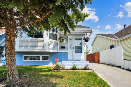 76 Aberfoyle Close Ne, Calgary, AB, T2A6S6 | Card Image