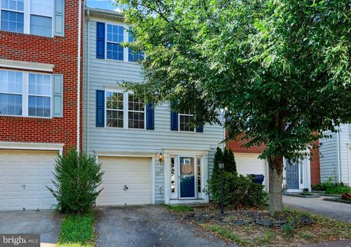 8078 Horseshoe Cottage Cir, LORTON, VA, 22079-2327 | Card Image