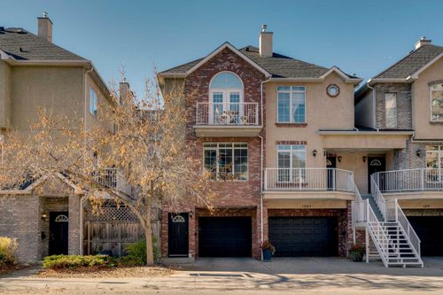 1227 12 St Sw, Calgary, AB, T3C3W9 | Card Image