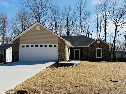 127 Glenwood Dr, Crossville, TN, 38558-8610 | Card Image