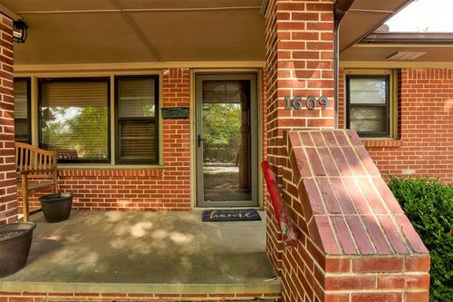 1609 S Pickard Ave, Norman, OK, 73072-6318 | Card Image