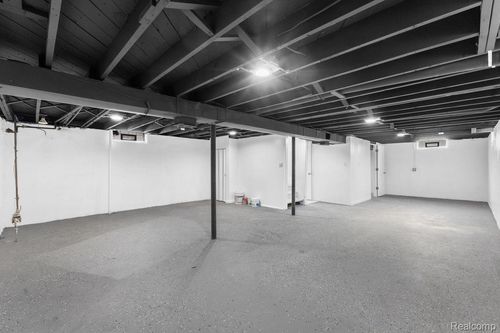 25037 Joy Rd, Dearborn Heights, MI, 48127-1385 | Card Image