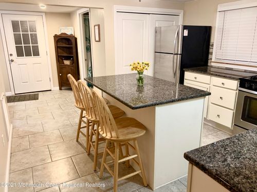 1st-flr-61 Fielder Avenue, Ortley Beach, NJ, 08751 | Card Image