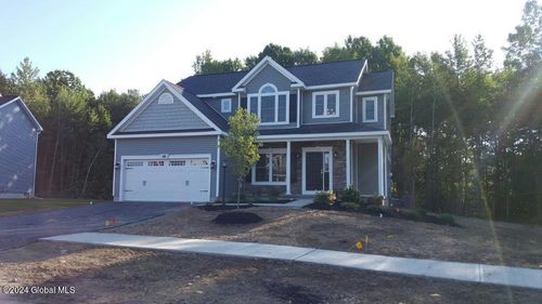 32 Sally St, Mechanicville, NY, 12118-3576 | Card Image