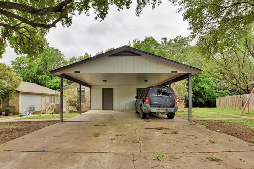a-5303 Spring Meadow Rd, Austin, TX, 78744-3018 | Card Image