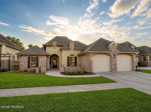304 Kelsea Dr, Broussard, LA, 70518-4963 | Card Image