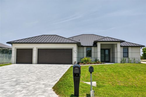 819 Sw 16th Ter, Cape Coral, FL, 33991-3324 | Card Image