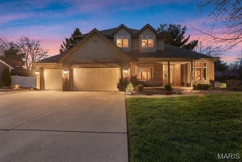 107 Pleasant Ridge Dr, Edwardsville, IL, 62025-3320 | Card Image