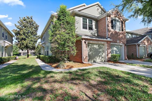 7542 Red Crane Ln, Jacksonville, FL, 32256-2883 | Card Image