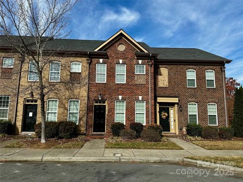 15808 Sharon Dale Dr, Davidson, NC, 28036-8918 | Card Image