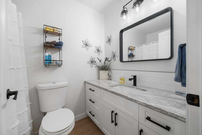 74 Park Meadows Lane Se, Townhouse with 3 bedrooms, 3 bathrooms and 3 parking in Medicine Hat AB | Image 12