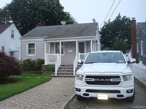 whole-house-rental-197 Fenimore Avenue, Hempstead, NY, 11553 | Card Image