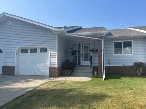42-2821 Botterill Cres, Red Deer, AB, T4R2E5 | Card Image