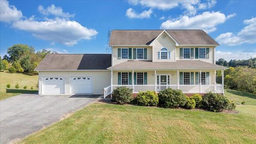 66 Goad Rd, Fincastle, VA, 24090-4599 | Card Image
