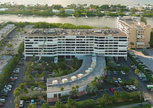 apt-307-3589 S Ocean Blvd, South Palm Beach, FL, 33480-5733 | Card Image