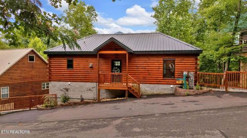 1616 Misty Hollow Way, Gatlinburg, TN, 37738 | Card Image