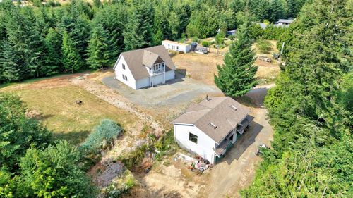 2920 Young Lake Rd, Sooke, BC, V9Z0J6 | Card Image