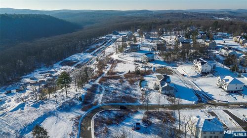 60 Heritage Dr, West Milford, NJ, 07480-3124 | Card Image