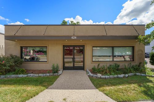 624 Livernois St, Ferndale, MI, 48220-2963 | Card Image