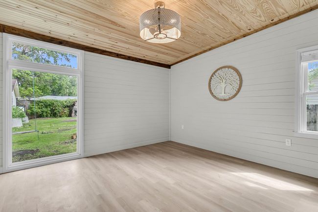 CREM - 108 Williamsburg Ct-10 | Image 15