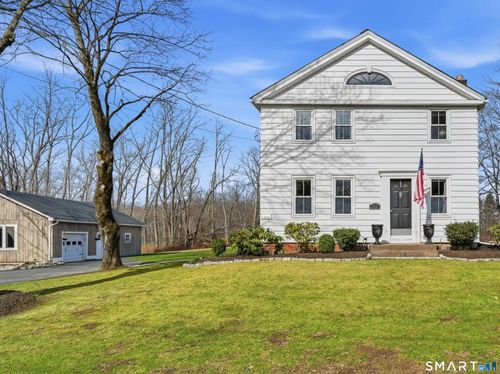 102 Scantic Rd, East Windsor, CT, 06088-9733 | Card Image