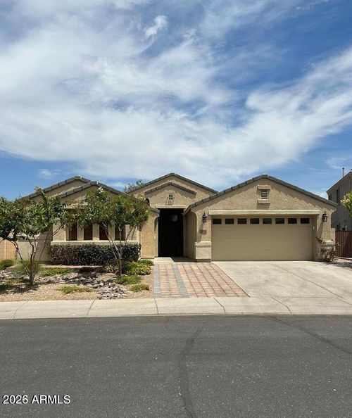 2638 E Bear Creek Ln, Phoenix, AZ, 85024-5283 | Card Image