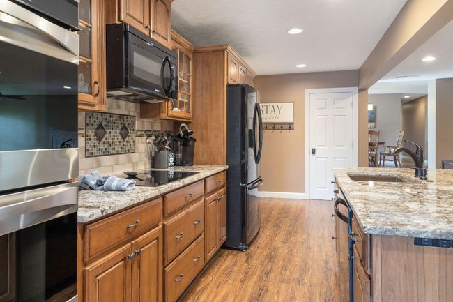 1394BeeCreek-8 | Image 11