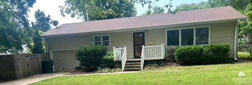 501 N Locust St, Frankfort, KS, 66427-1223 | Card Image