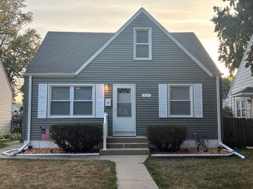 3143 N 89th Street, Milwaukee, WI, 53222 | Card Image