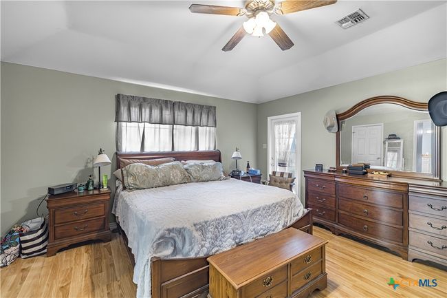 primary bedroom | Image 12
