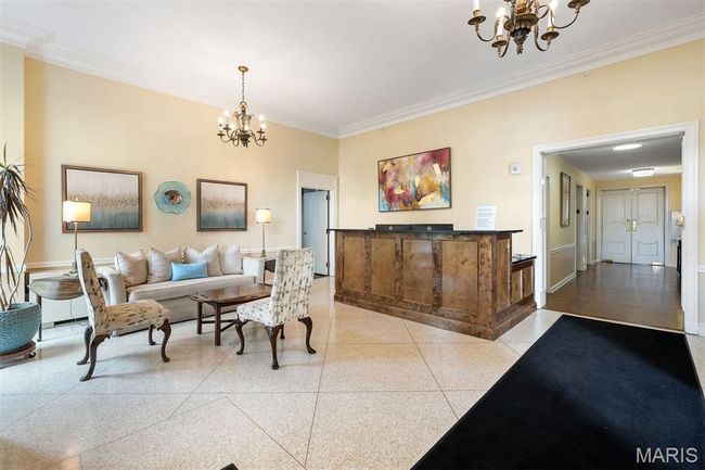 APT-10B - 900 S Hanley Rd, Condo with 2 bedrooms, 2 bathrooms and 1 parking in Clayton MO | Image 19