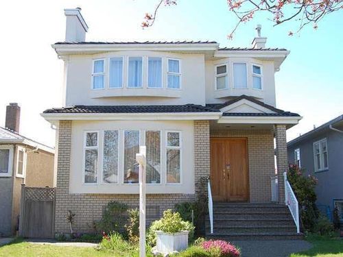 8083 Osler St, Vancouver, BC, V6P4E3 | Card Image