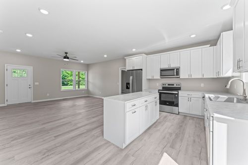 4315 Surji Cir, Centerville, TN, 37033-1087 | Card Image