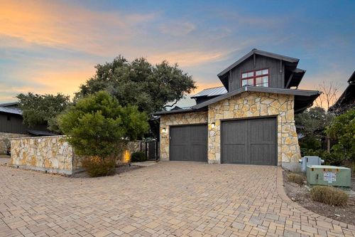 19404 Bold Venture Dr, Spicewood, TX, 78669-1862 | Card Image