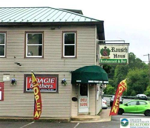950 Delaware Ave, Palmerton, PA, 18071-2017 | Card Image