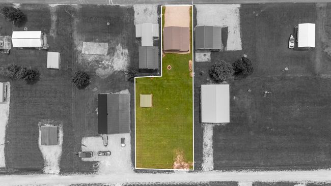 1038 Wc Pickett Rd, Home with 0 bedrooms, 0 bathrooms and null parking in Clifton TN | Image 16