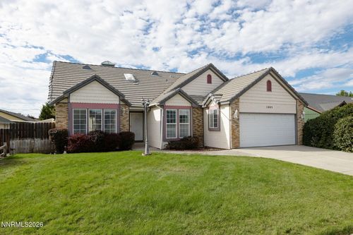 1005 Rosebud Way, Yerington, NV, 89447-3165 | Card Image