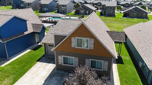290 240th Ave, Arnolds Park, IA, 51331 | Card Image