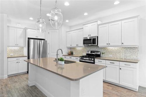 19763 Coconut Harbor Cir, Fort Myers, FL, 33908-5078 | Card Image