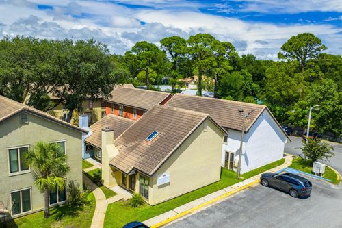 304-151 Mary Esther Blvd, Mary Esther, FL, 32569-1972 | Card Image