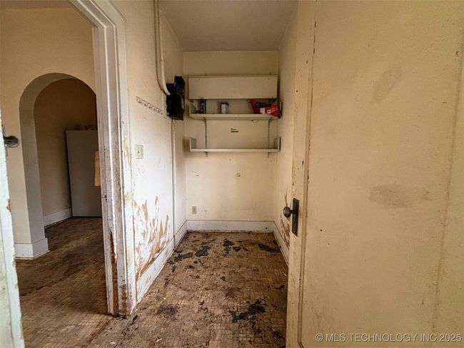 1924 W Owen K Garriott Rd, House other with 3 bedrooms, 1 bathrooms and null parking in Enid OK | Image 40
