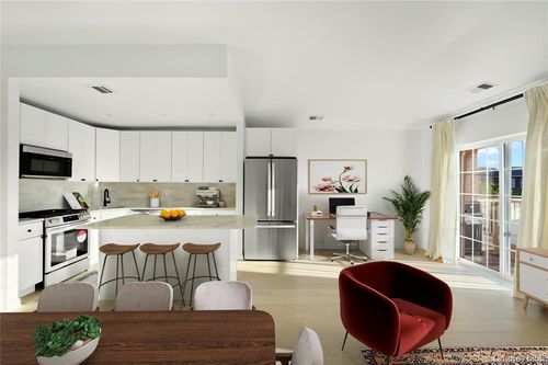 c-3-17 Endeavor Pl, College Point, NY, 11356 | Card Image