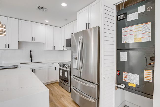 701 37 Th St, House other with 3 bedrooms, 2 bathrooms and null parking in West Palm Beach FL | Image 14