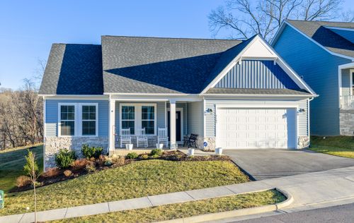 2165 Kings Walk Dr Ne, Roanoke, VA, 24012-6405 | Card Image