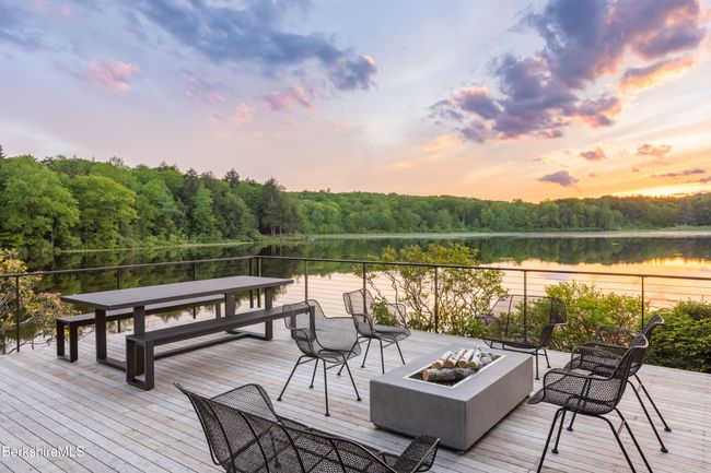 14 Sullivan Rd, House other with 3 bedrooms, 6 bathrooms and null parking in Sandisfield MA | Image 18